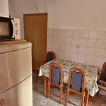 Duvnjak * Omis