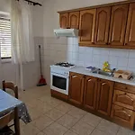 Duvnjak Omis
