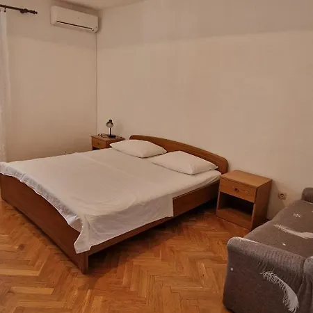 Apartman Duvnjak *